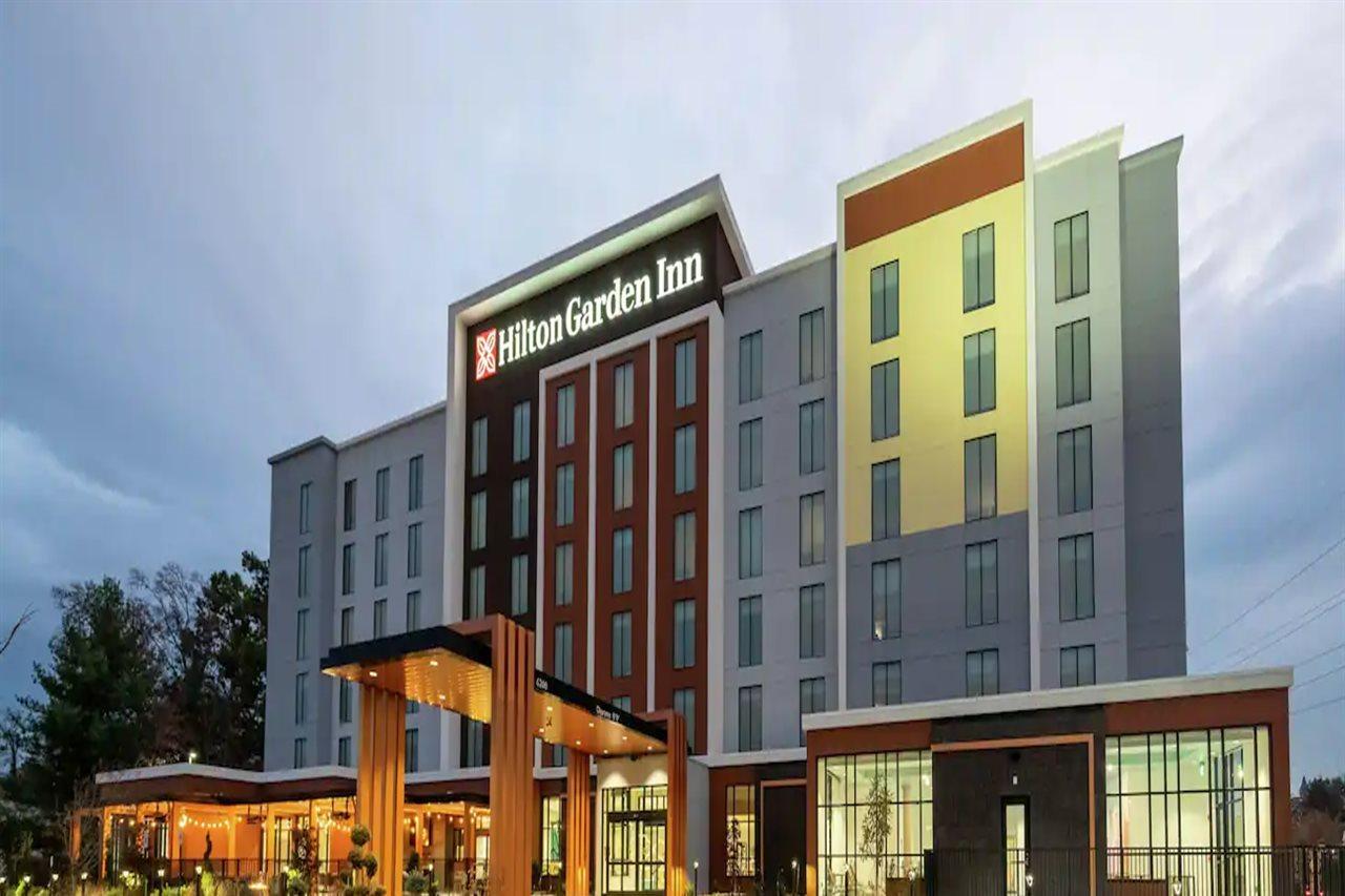 Hilton Garden Inn Pomona, Ca Exteriör bild
