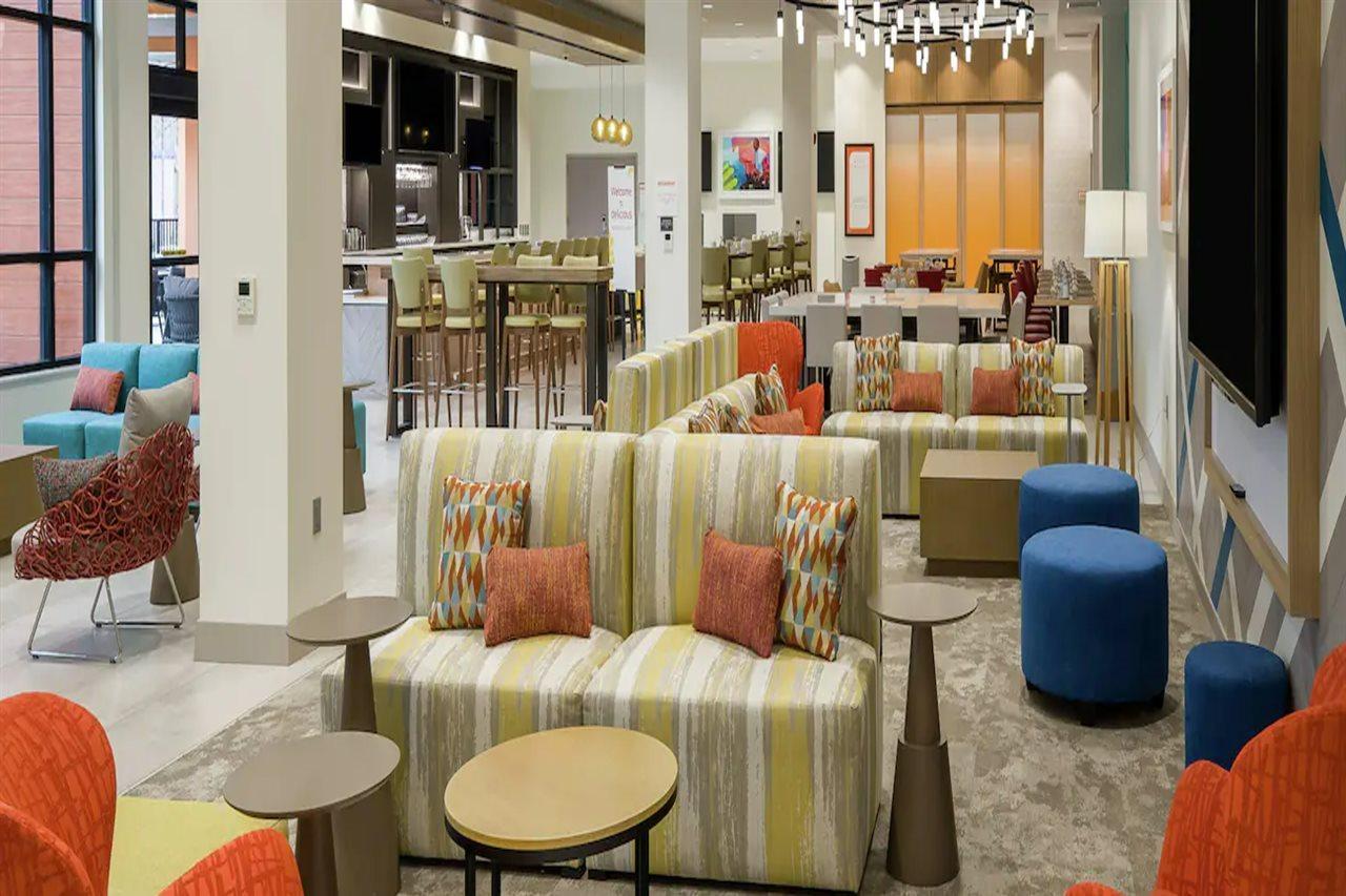 Hilton Garden Inn Pomona, Ca Exteriör bild